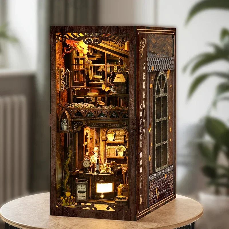 Serenity Coffee House Bookshel - Diy Wooden Book Nook Kit Shelf Insert recension och pris